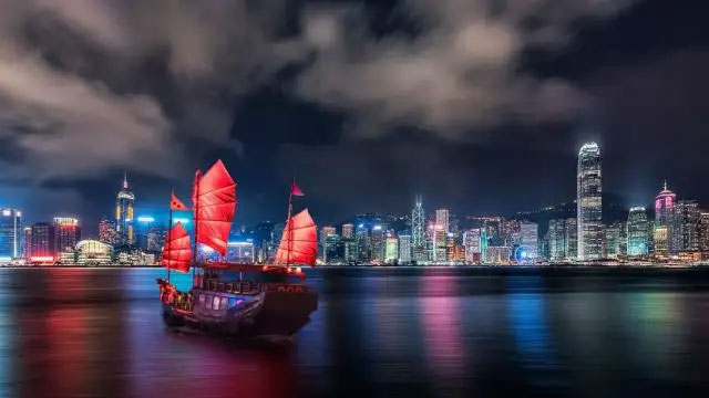 The Ultimate Guide On Moving To Hong Kong in 2022