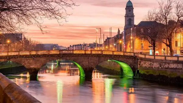 The Ultimate Guide On Moving To Ireland