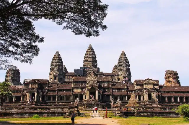 Angkor Wat, Shipping to Cambodia, Things to do in Cambodia