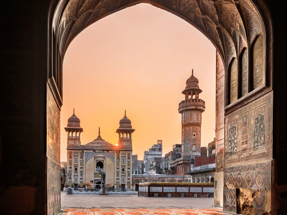 Trusted Fast Pakistan Delivery Service
